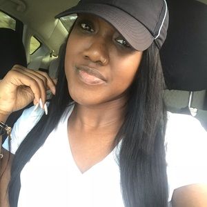 Meet your Posher, Jenna